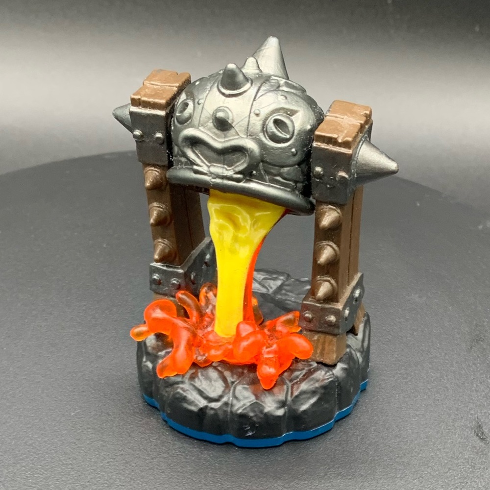 Skylander figurine